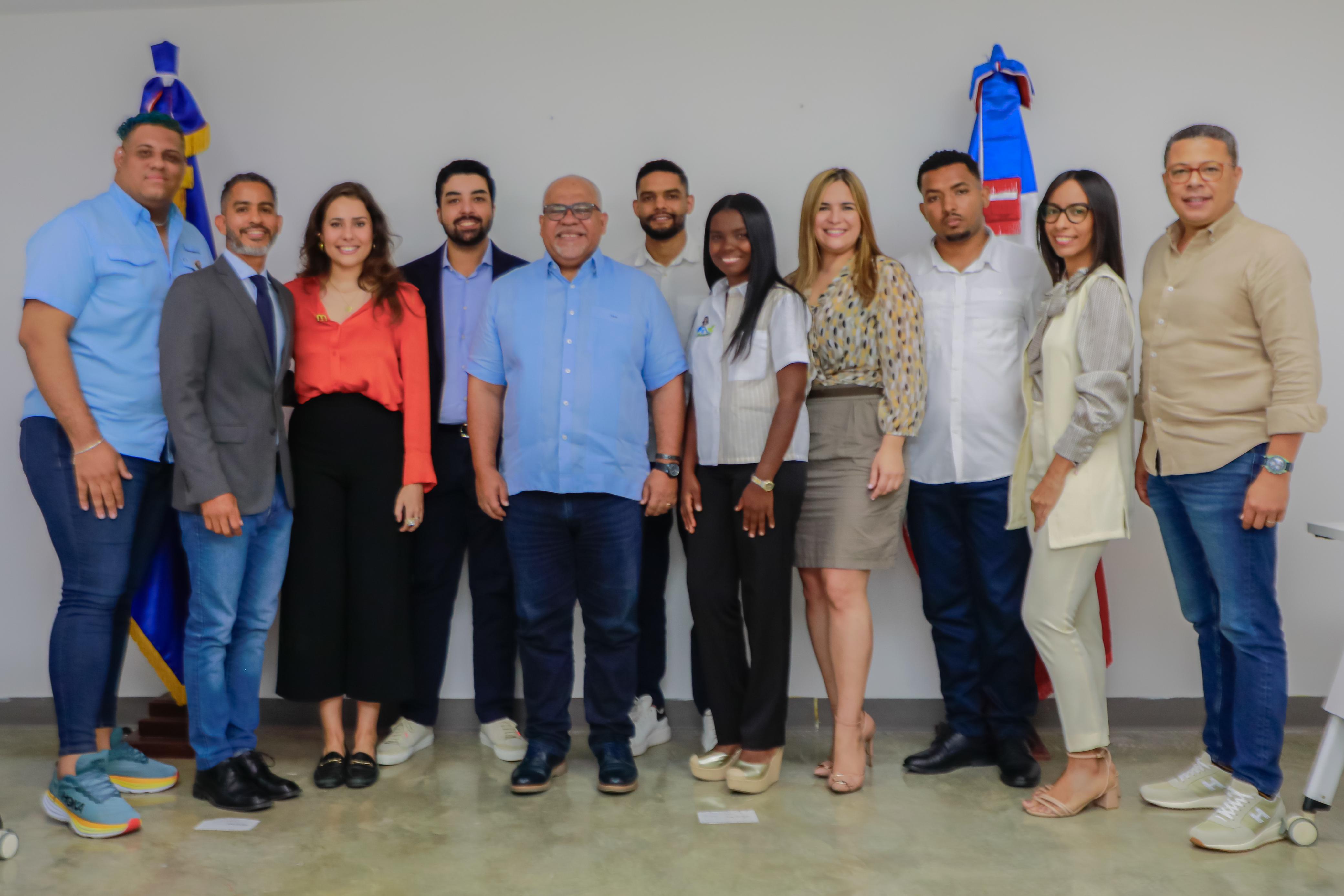 Director general de Promipyme anuncia segunda versión de "EmprendeLab"